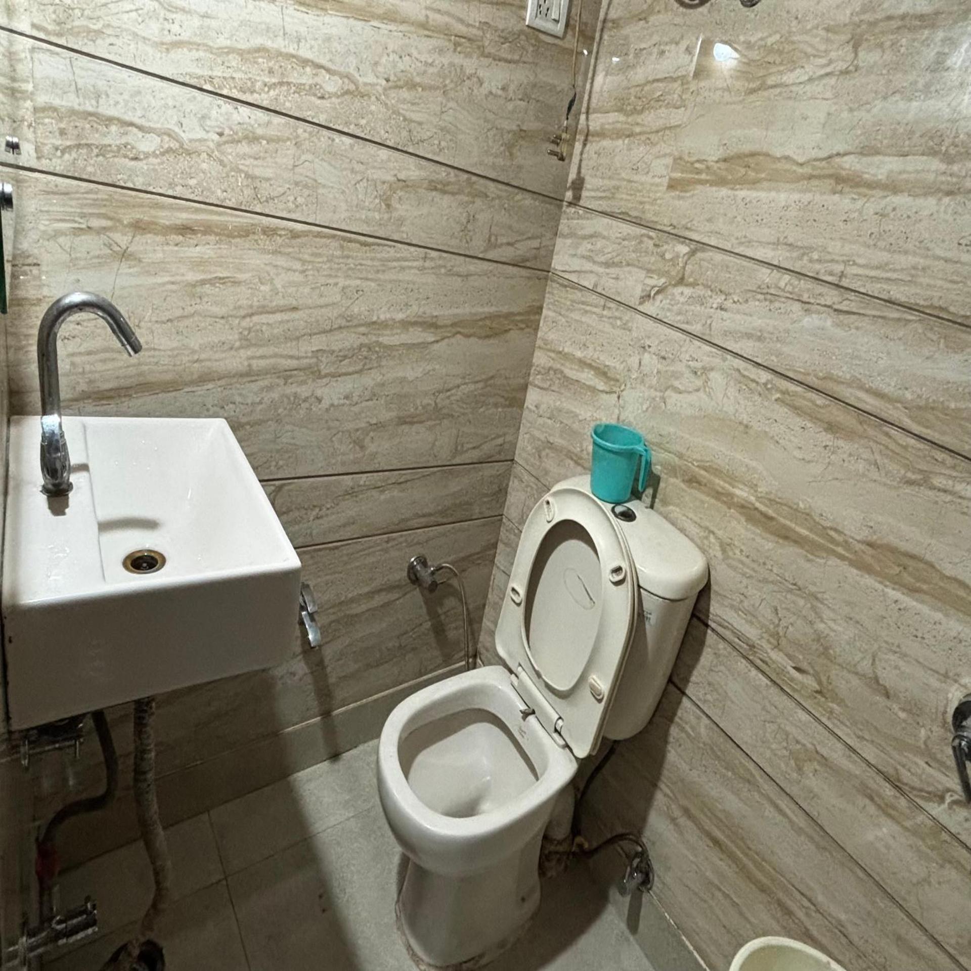 Hotel Pk International Near By New Delhi Station I Couple Friendly Quarto foto